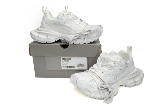 Balenciaga 3XL All White - Image 13